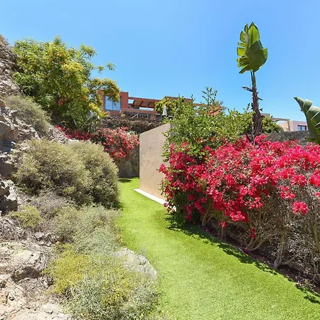 Salobre Terraza Dos Luxury Retreat In Gran Canaria Private Outdoor Heatable Pool Bbq Facilities Shaded Outdoor Dining Area Salobre, Villa Las Palmas